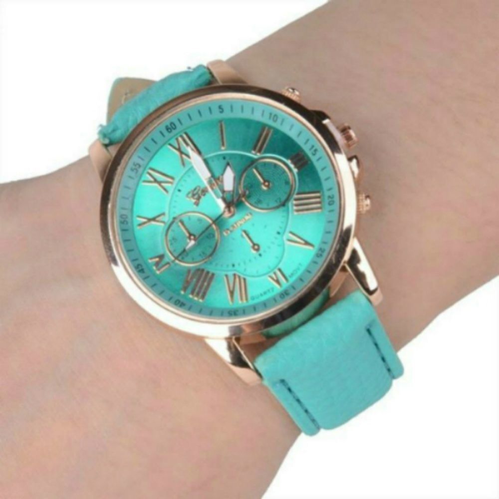 Geneva Watch Light Green Band - Picture 2 of 3
